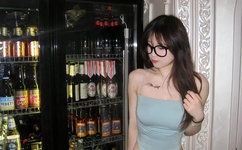 动漫美女100%露出奶头